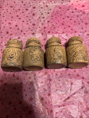Harry Potter Houses Brown Decorative Clay Jar Set - Home Accents